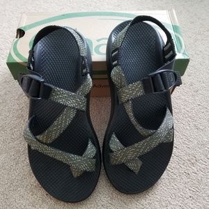 SOLD Men's CHACOS Z2 Yampa Sandals Size 9